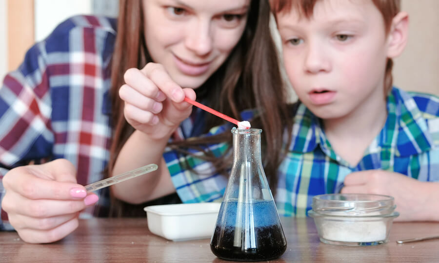 4 experimentos con agua para niños