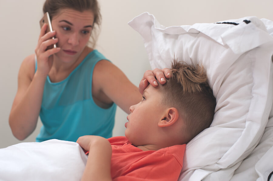 ¿Cómo detectar de manera natural si mi hijo tiene fiebre?