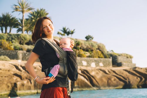 Mochilas colgantes para llevar al bebé