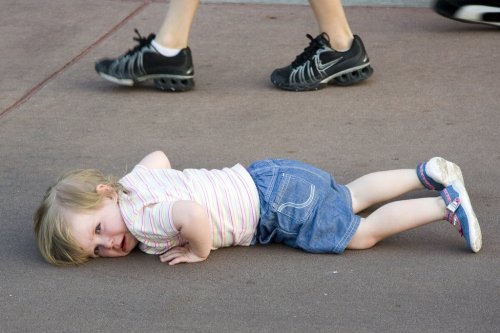 ¿Por qué a los niños les gusta llamar la atención?