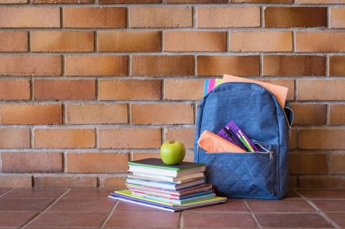 Para no sobrecargar la mochila, es conveniente llevar solo el material indispensable para cada día.