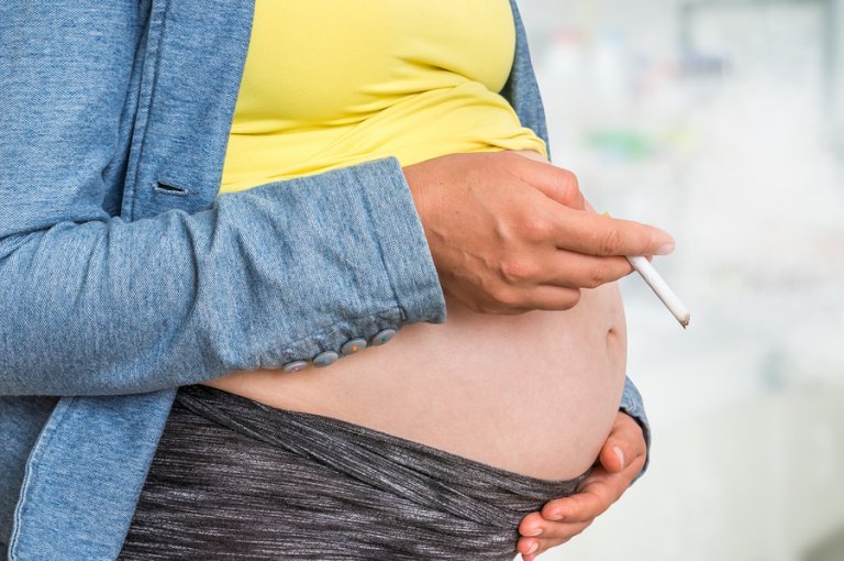 ¿Cómo afecta el humo del tabaco al feto?