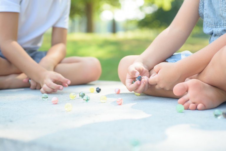 5 juguetes para niños de 5 años que contribuirán a su desarrollo social