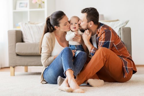 Si piensas que la maternidad pone a prueba el matrimonio, es mejor que te enfoques en esto como un asunto de adaptación a nuevas circunstancias.