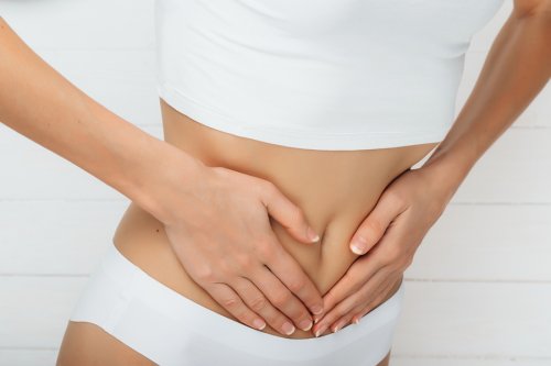 La presencia de periodos menstruales irregulares significa que el intervalo entre cada período varía mensualmente..
