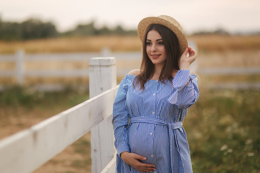 Brillar Mencionar Cíclope La ropa que mejor les sienta a las madres embarazadas - Eres Mamá