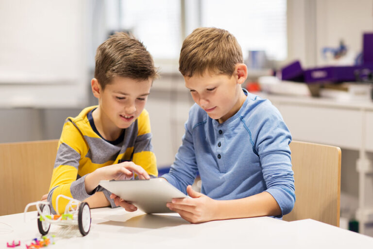 Todo sobre los juguetes interactivos para niños