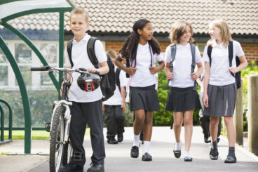 Ventajas y desventajas del uniforme escolar