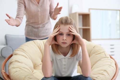 Para saber cómo enfrentar la edad del pavo de tu hijo adolescente, es preciso tener disposición para escucharlo.