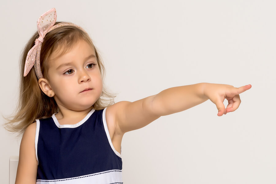 A mi hijo le encanta mandar, ¿qué debo hacer? - Eres Mamá