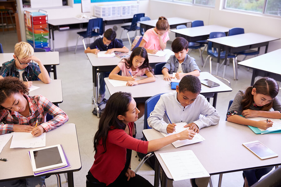 Se puede recurrir a varios tipos de actividades para fomentar la concentración en el aula.