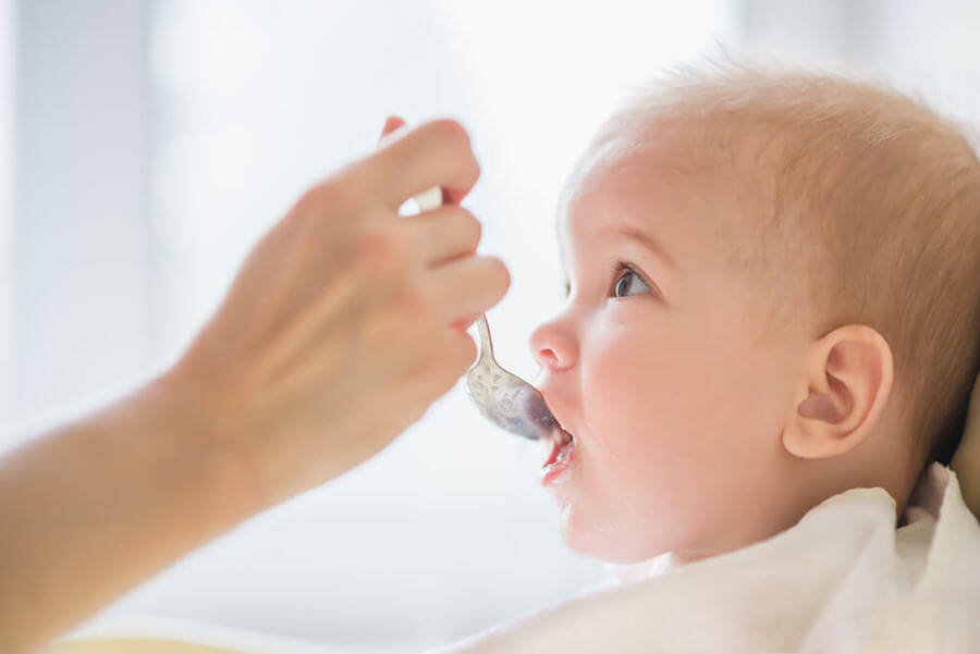 ¿Es bueno conservar la comida para el bebé?