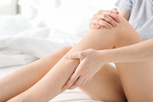 Síndrome de las piernas inquietas.