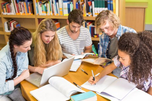 Beneficios de estudiar en grupo.