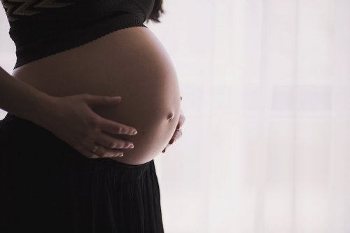 ¿La mayor parte de los bebés nacen a la misma hora?
