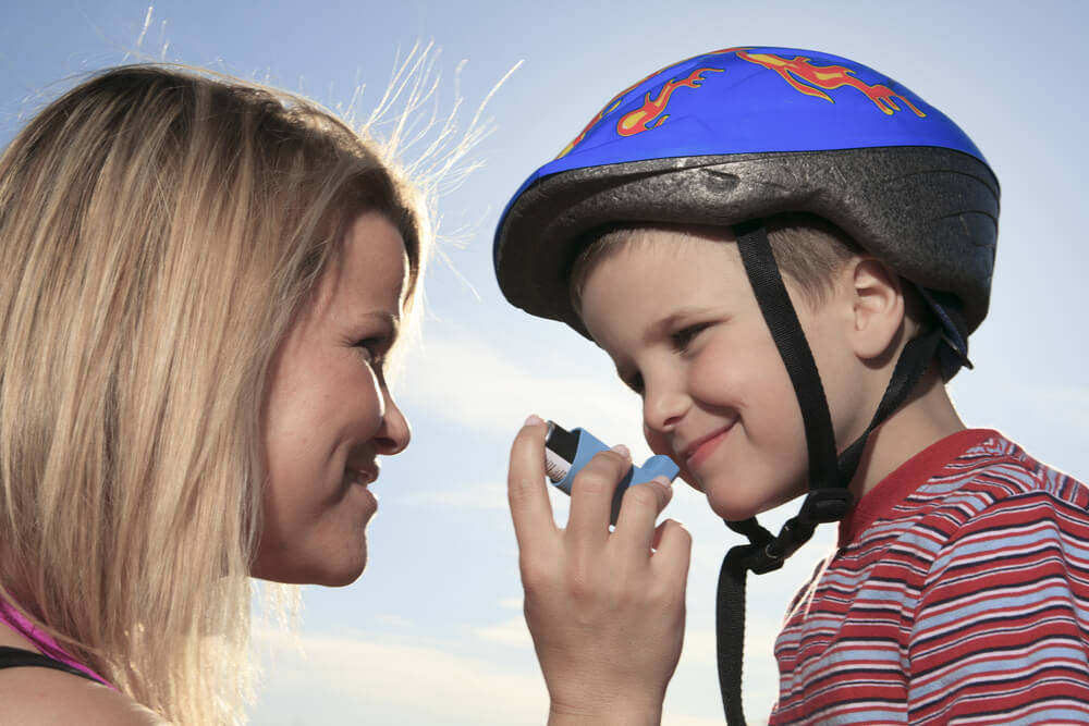 ¿Pueden hacer deporte los niños con asma?