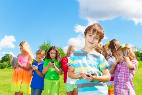 ¿Mejor edad para que el niño se inicie en las redes sociales?