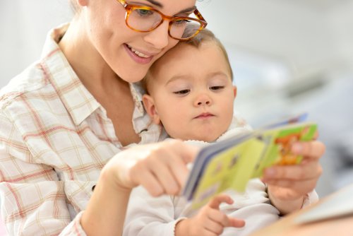 Actividades para el bebé de seis meses.
