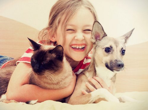 Beneficios de crecer con una mascota