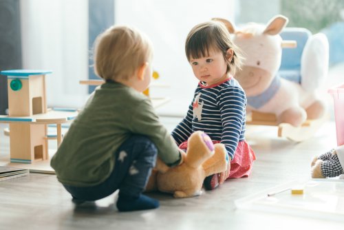 La importancia de la repetición en el aprendizaje infantil.