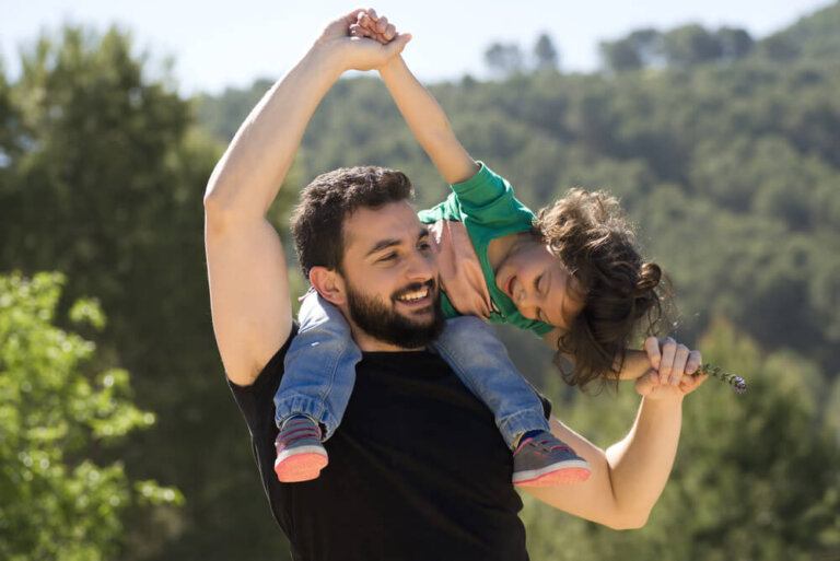 Diferencias entre madre soltera y familia monoparental