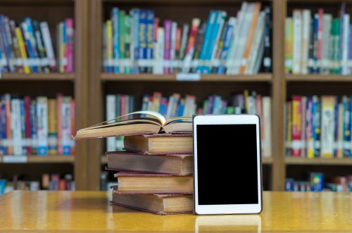 ¿Lectura en papel o en pantalla para niños?
