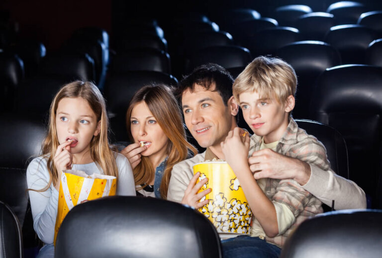 ¿Qué significan las calificaciones de las películas para niños?