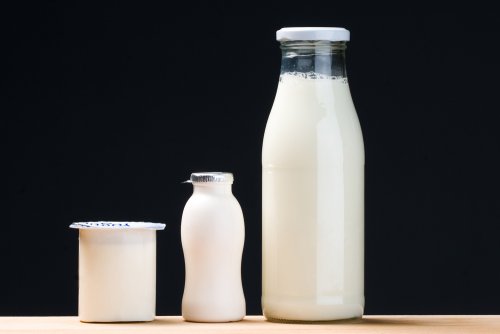 Productos con lactosa: yogur, yogur líquido y leche.