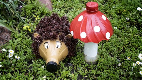 Animales hechos con botellas de plástico.