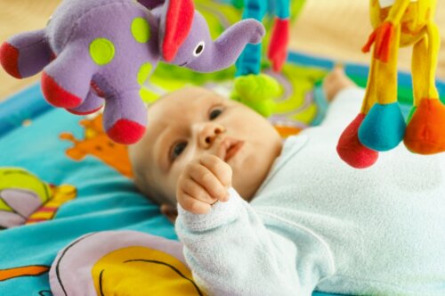6 ejercicios para el desarrollo del bebé de 4 a 6 meses
