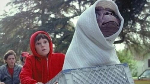 E.T. el extraterrestre, una de las películas de los 80 y 90 más reconocidas.
