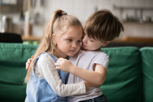 apprendre aux enfants à valoriser les autres