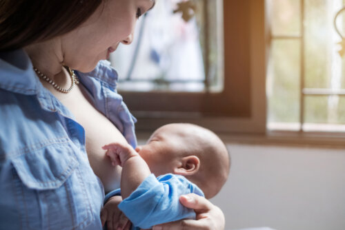 Coronavirus y lactancia: ¿son compatibles?