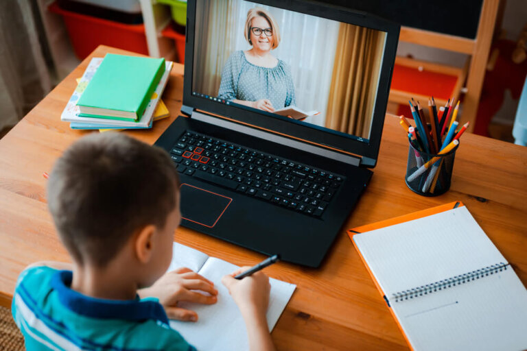 La importancia de la tecnología en la vida de los niños