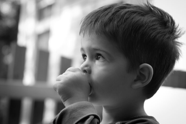 ¿Cómo actuar ante los comportamientos regresivos de los niños?