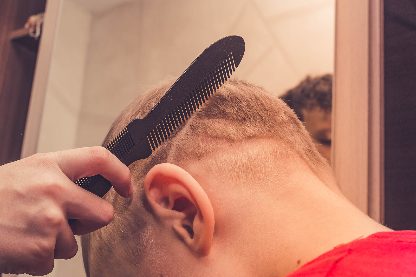¿Por qué se les cae el pelo a los niños?
