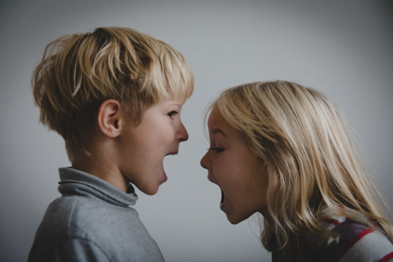 ¿Por qué no debes intervenir en los conflictos entre tu hijo y sus amigos?