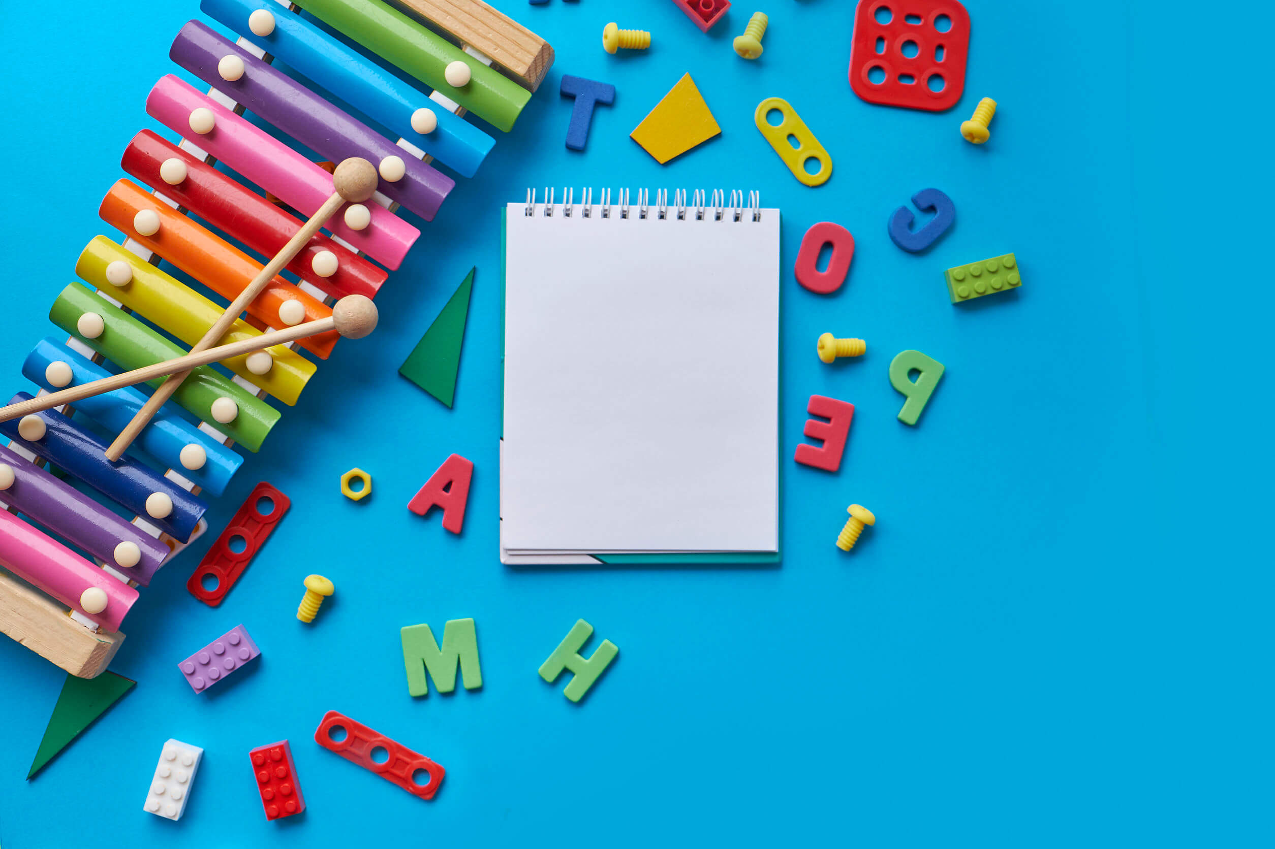 Manualidades para que los niños aprendan el abecedario