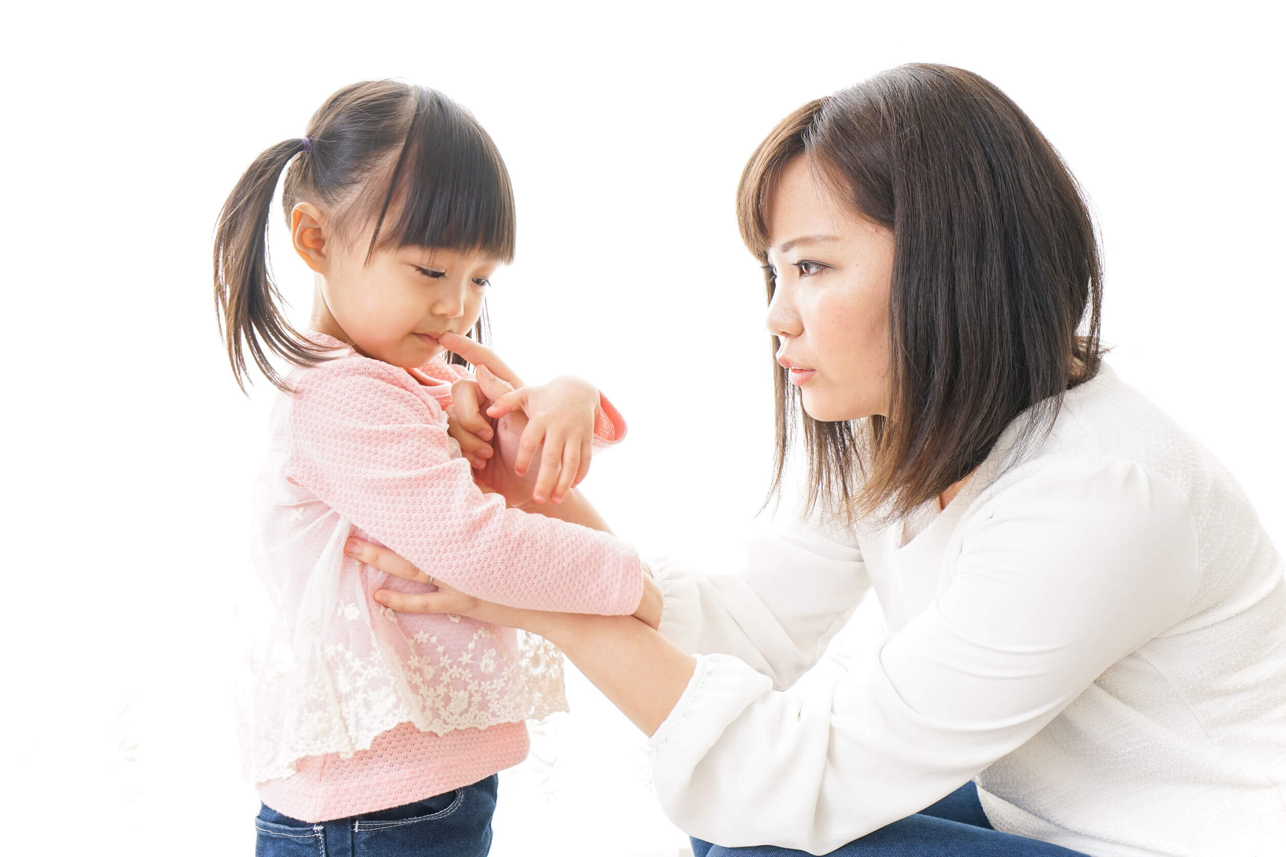 Mi hijo no quiere que le abrace cuando está muy enfadado