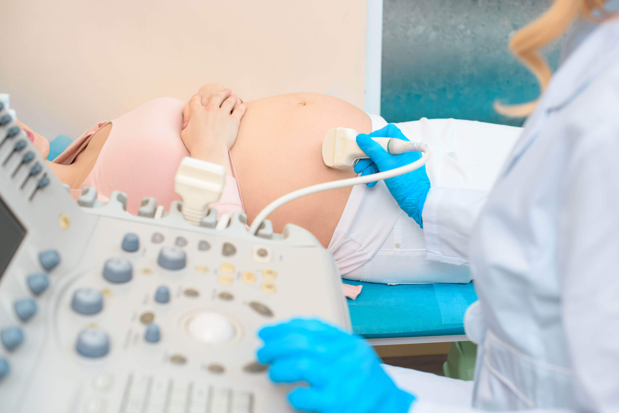 Echographie d'une femme enceinte.