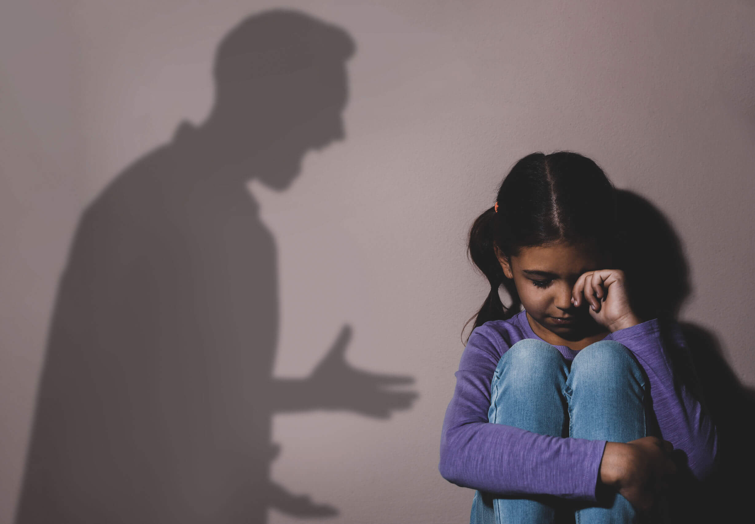 Así afectan los castigos al cerebro de los niños