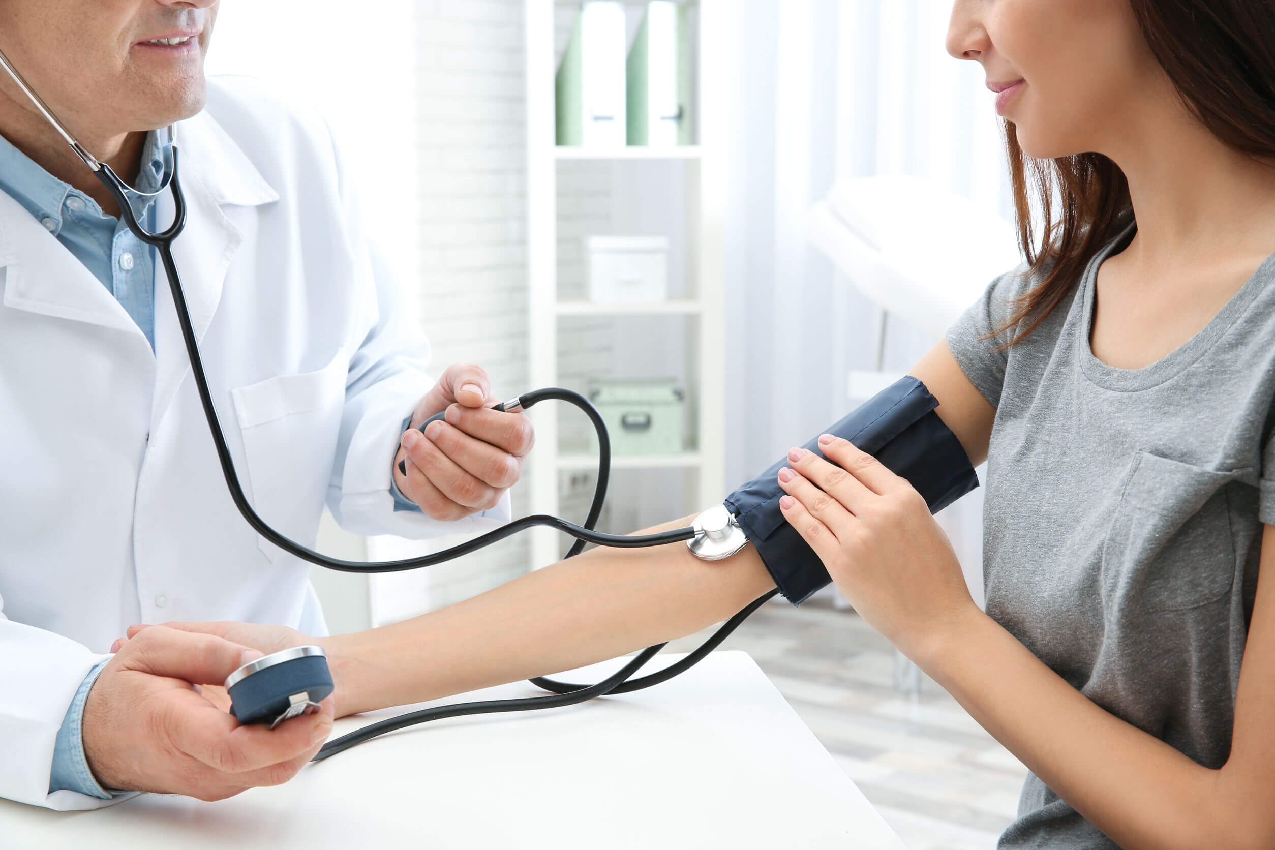 La hipertensión arterial es un síntoma postnatal
