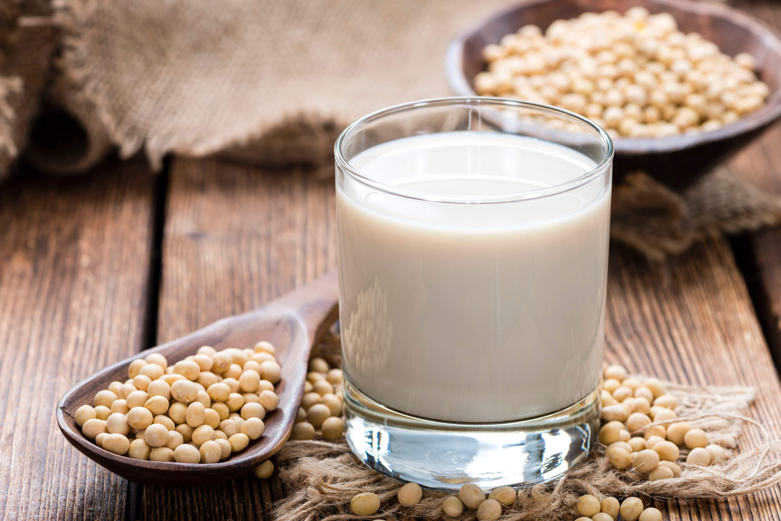 Verre de lait de soja.