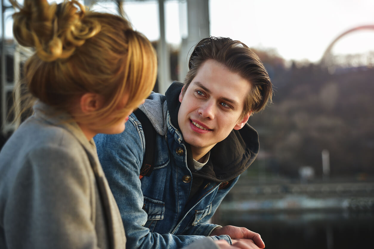 Las relaciones líquidas en los adolescentes