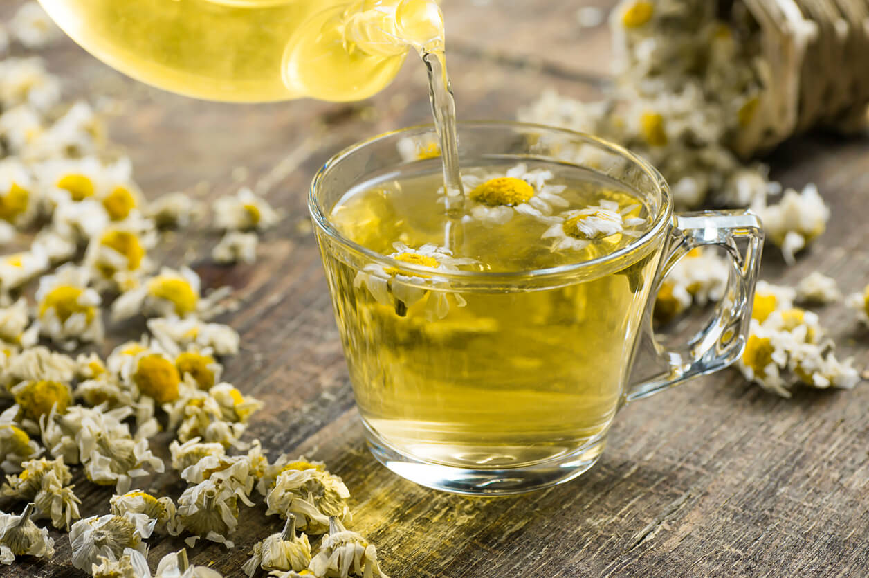 Manzanilla para aliviar las molestias intestinales.