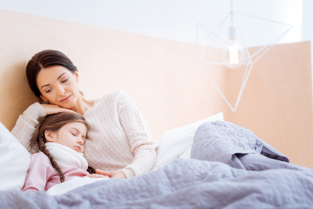 La mère a accompagné sa fille souffrant d'insuffisance cardiaque.