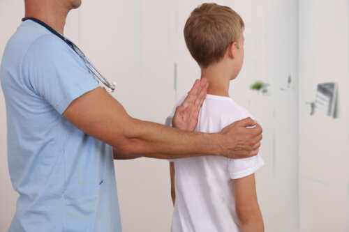 4 claves para conseguir una adecuada higiene postural en niños