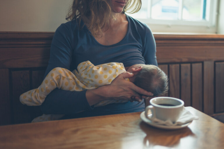 Lactancia materna fuera de casa: qué debes saber