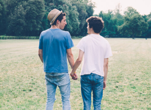 La orientación sexual en la adolescencia: cómo hablar con tus hijos