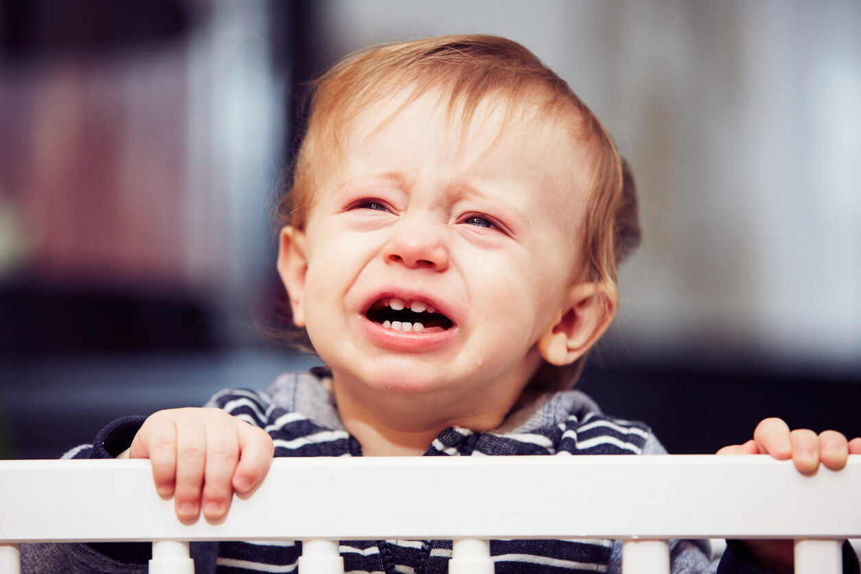 bébé pleure bar berceau angoisse sommeil ferbérisation méthode stérile sommeil enfant